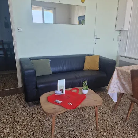Carnon Evasion En Bord De Les Pieds Dans Le Sable Acces Prive Et Direct A La T4 Pour 6 Pers Terrasse Vue Parking Prive Gratuit Accueil Personnalise * Могио
